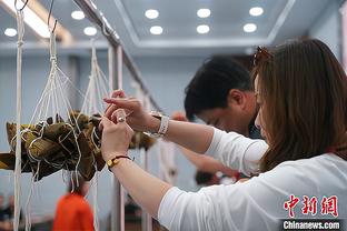 马祖拉：我喜欢我们获得的投篮机会 通过突破创造了一些三分机会